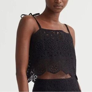 H&M cropped crocheted black Top with‎ Tied shoulder straps size medium